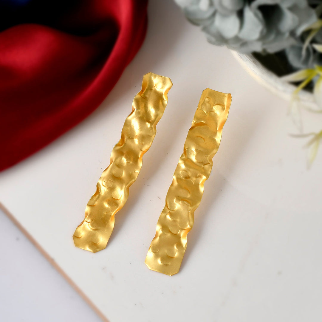 Light Stylish Earring