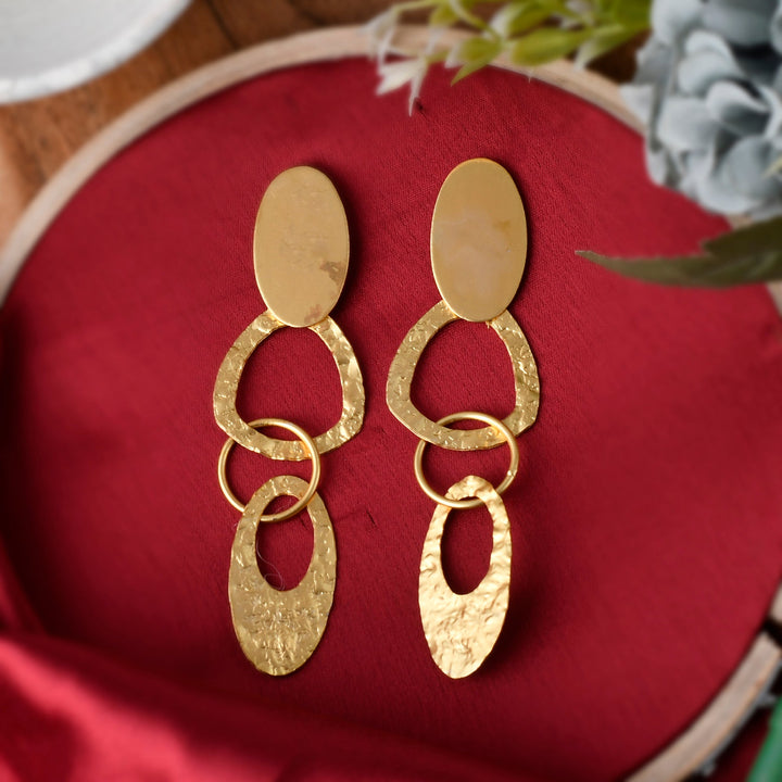 Dastoor Light Stylish Earring