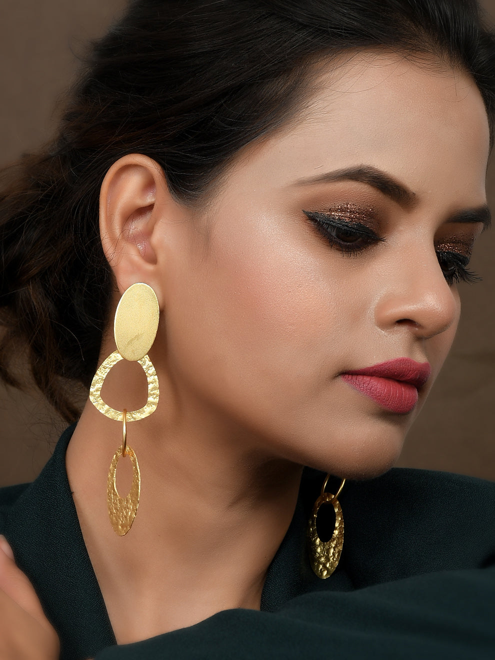 Dastoor Light Stylish Earring