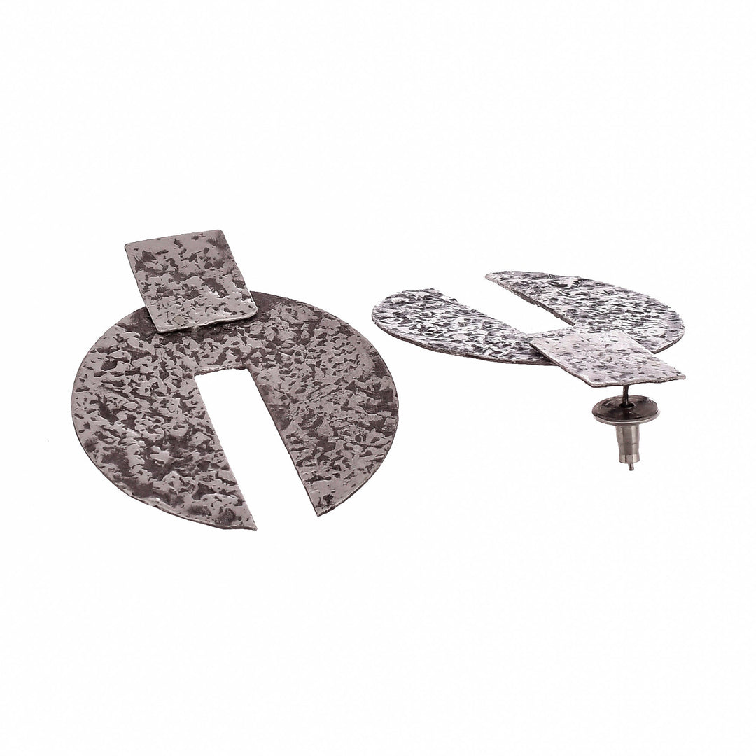 Dastoor Oxodise Light Earring