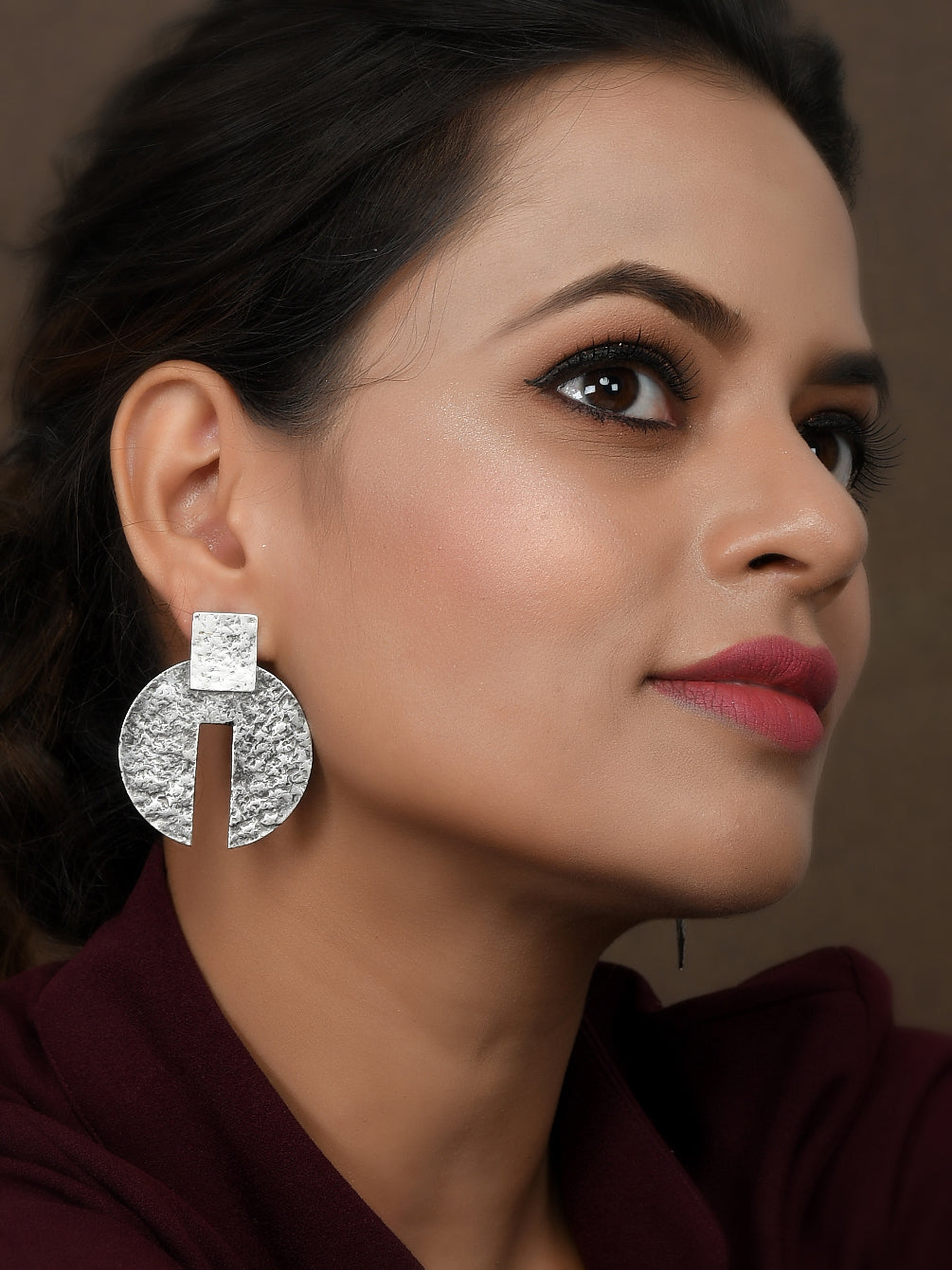 Dastoor Oxodise Light Earring