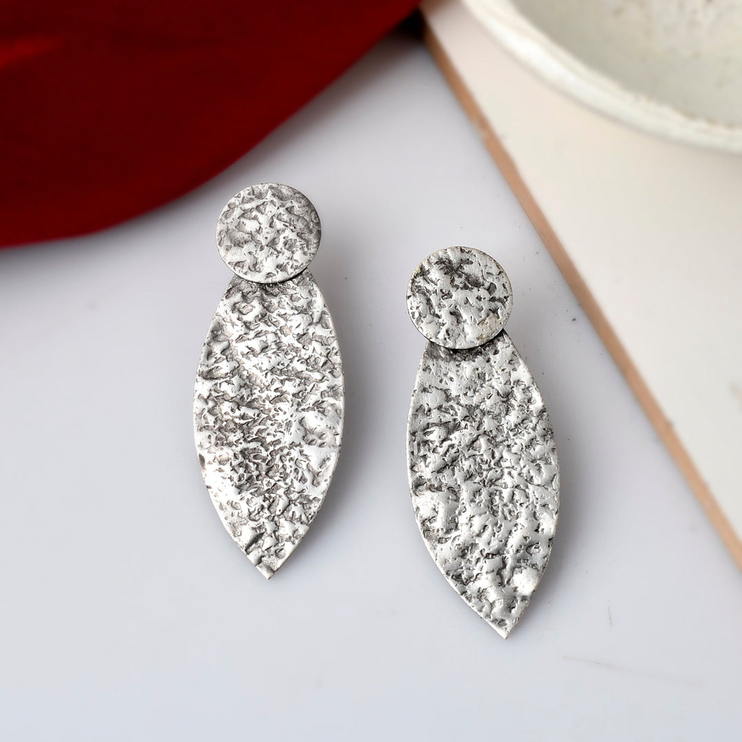 Dastoor Oxodise Light Earring