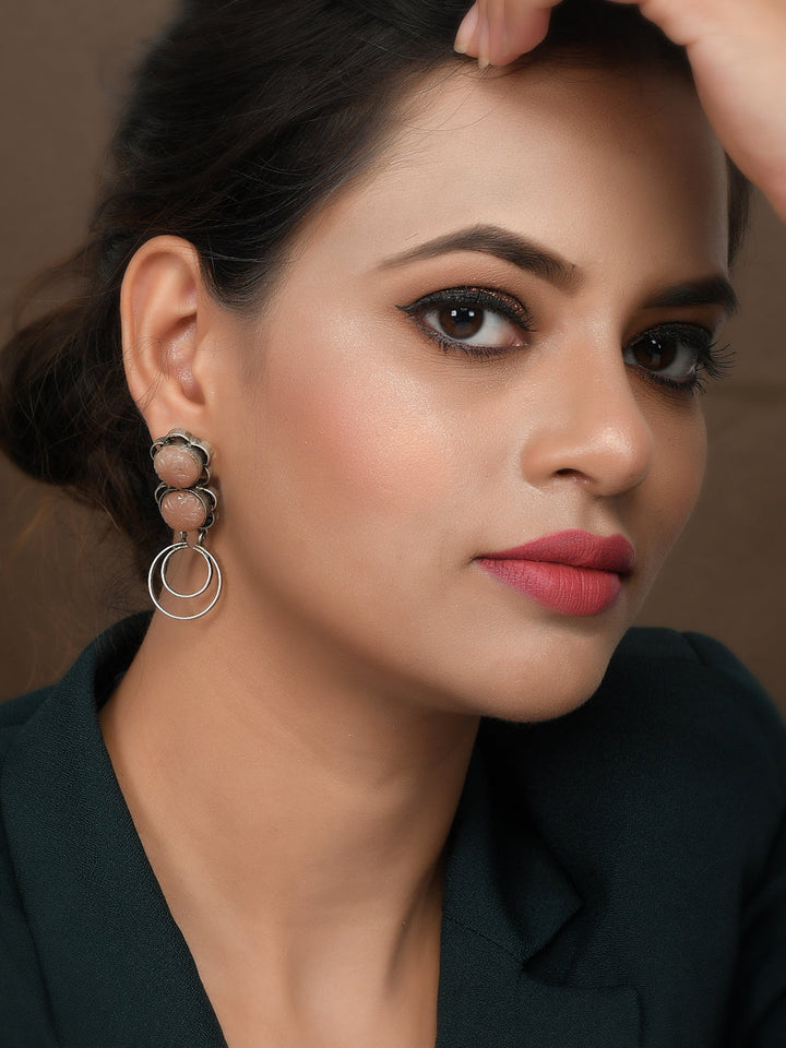 Dastoor Oxodise Carvin Stone Earring