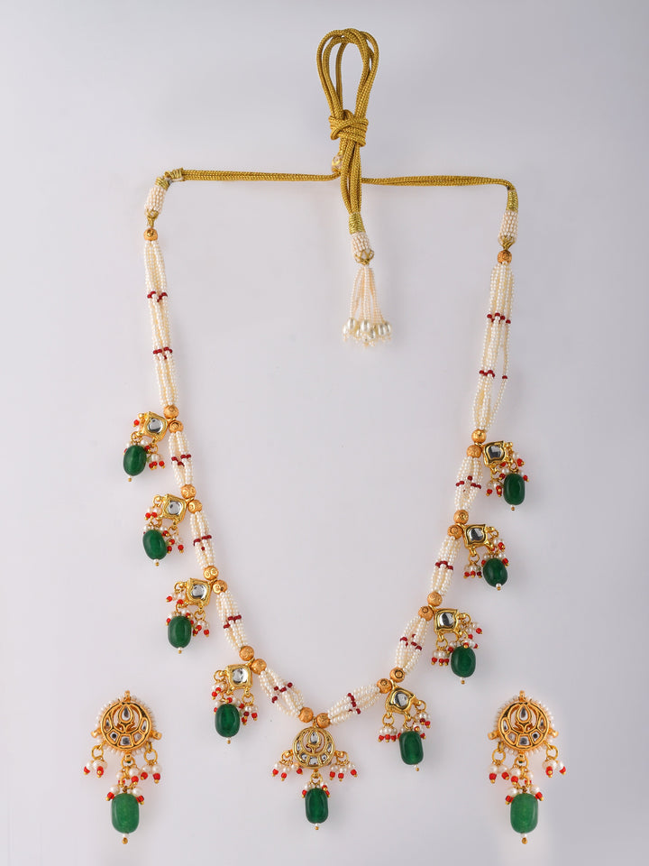 Kundan Radiant Jewel Set
