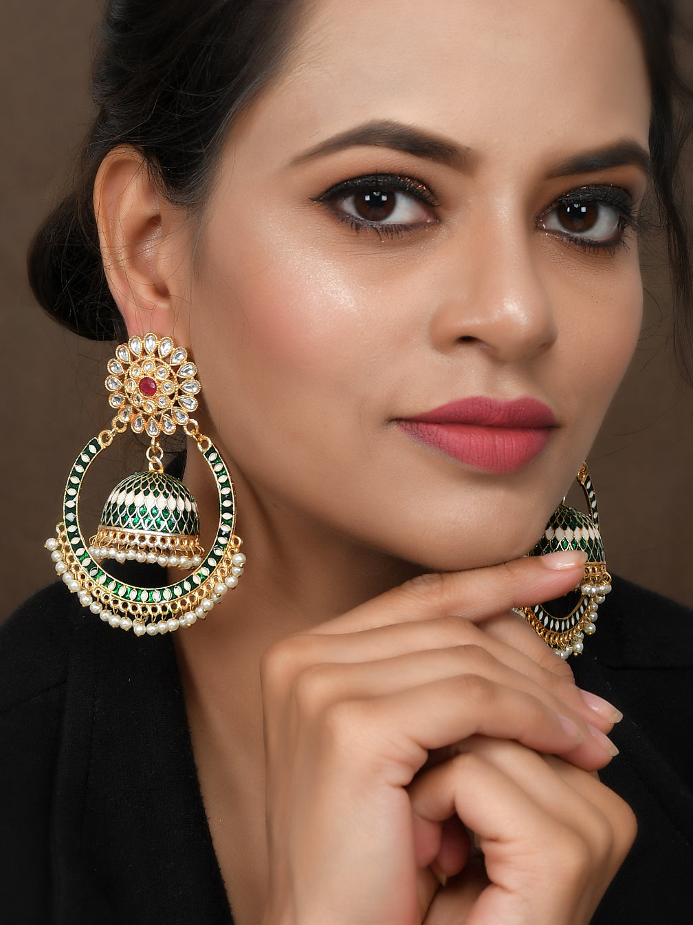 Dastoor Adroable Earring