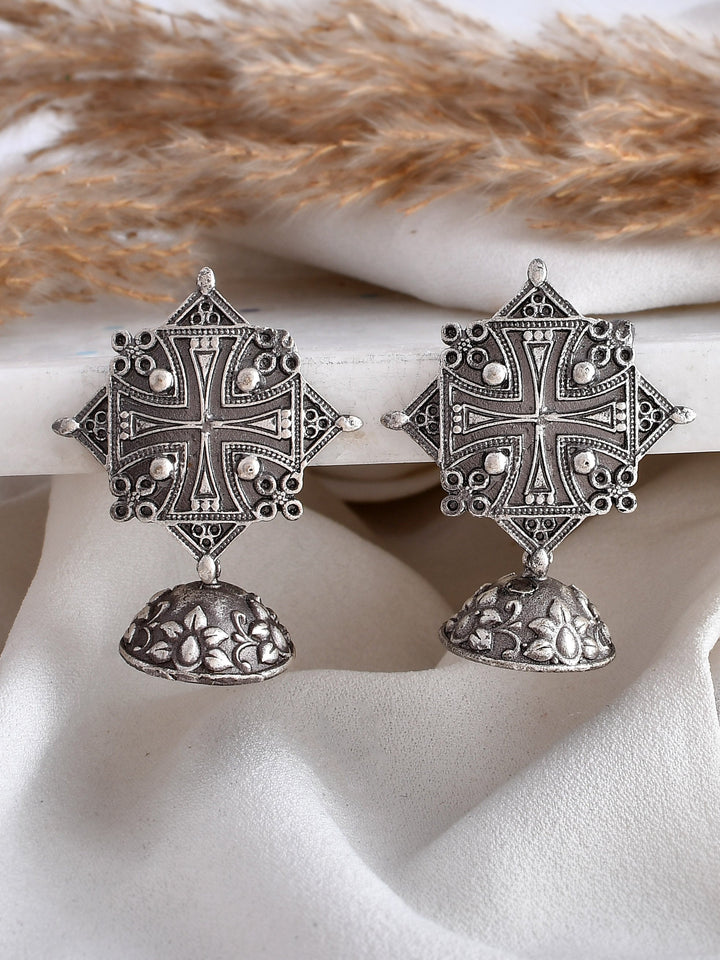 Saherlynn Silver Twilight