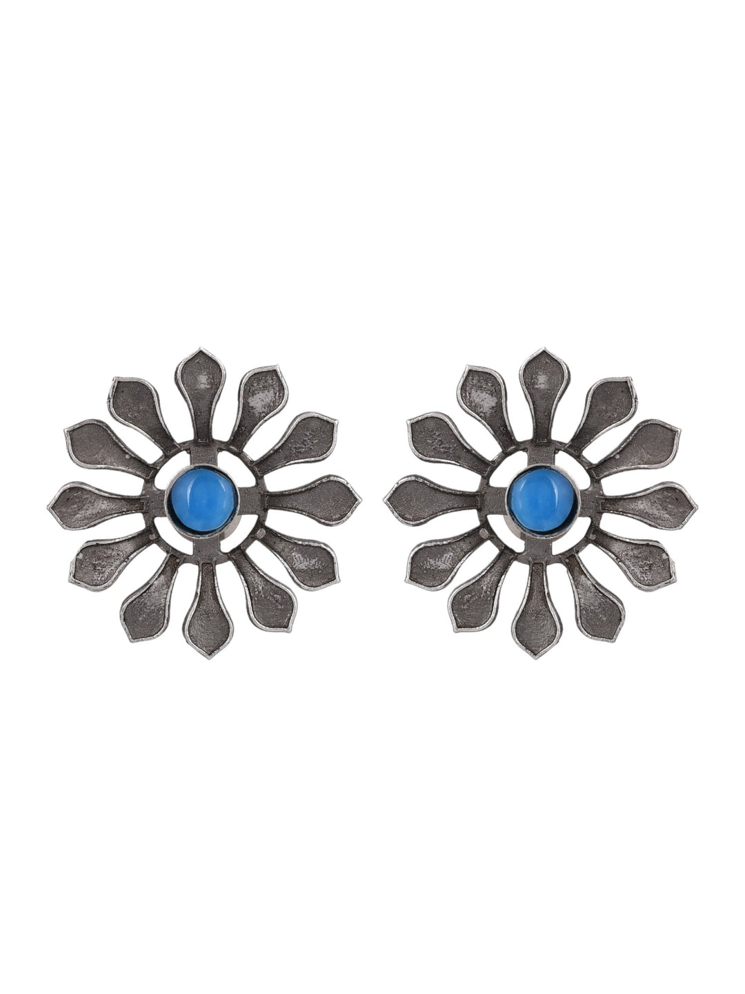 Midnight Lily Earring