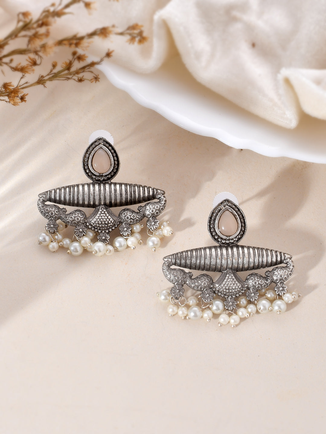 Peach Glow Adornments