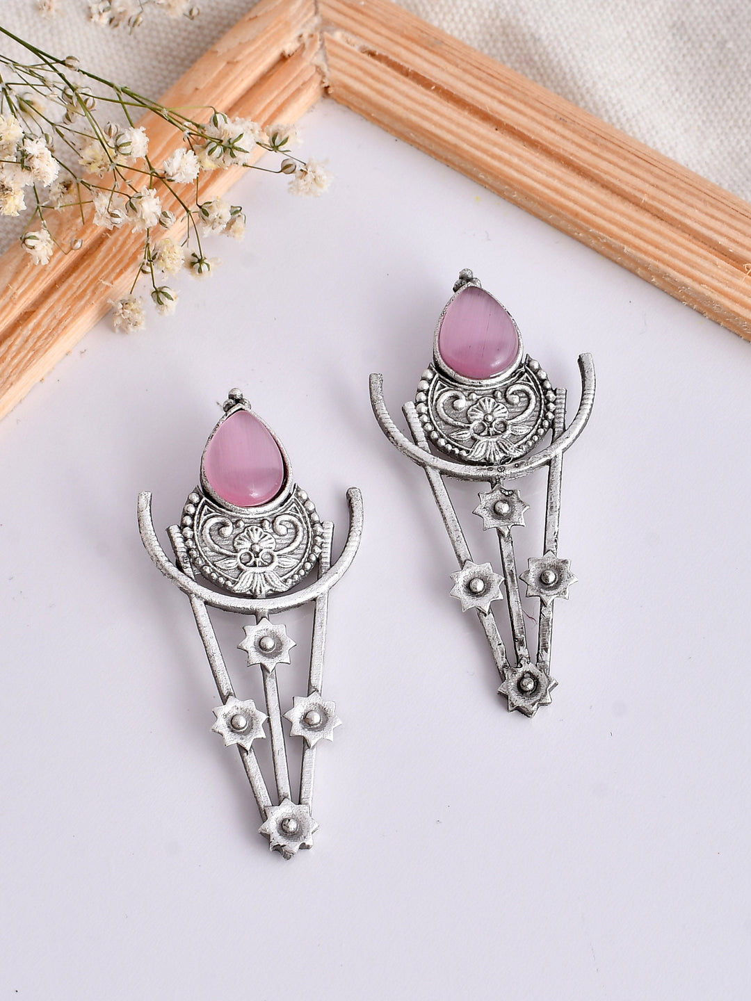Fuchsia Fantasy Earring