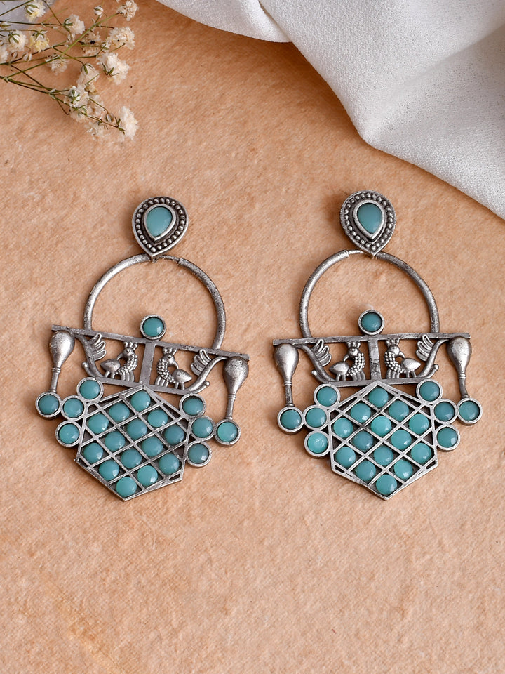 Turquoise Glow Earring