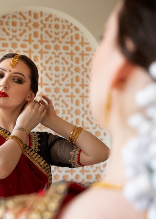 Elegance Redefined: Dastoor Jewels' Artificial Day Wedding Jewellery in India