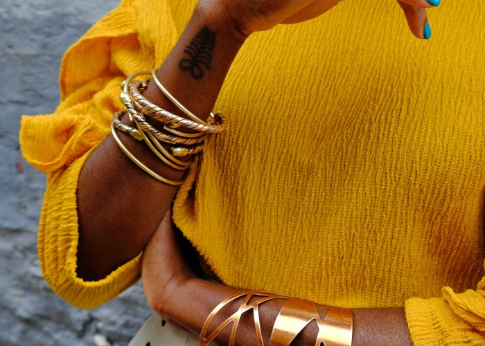 Discover Timeless Elegance When You Buy Bracelet Online at Dastoor Jewels