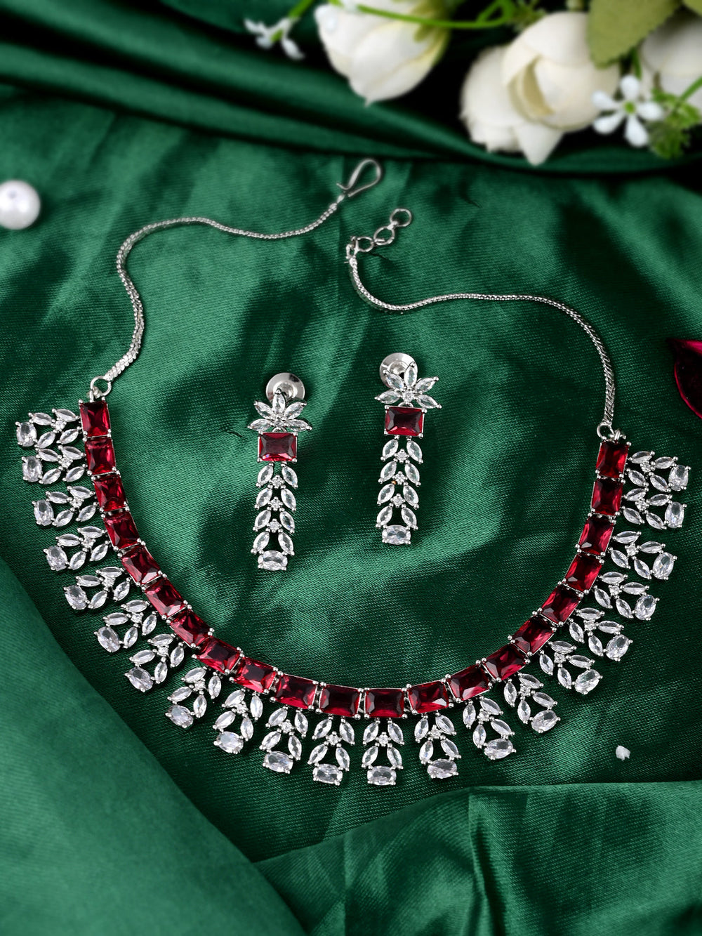 Necklace set