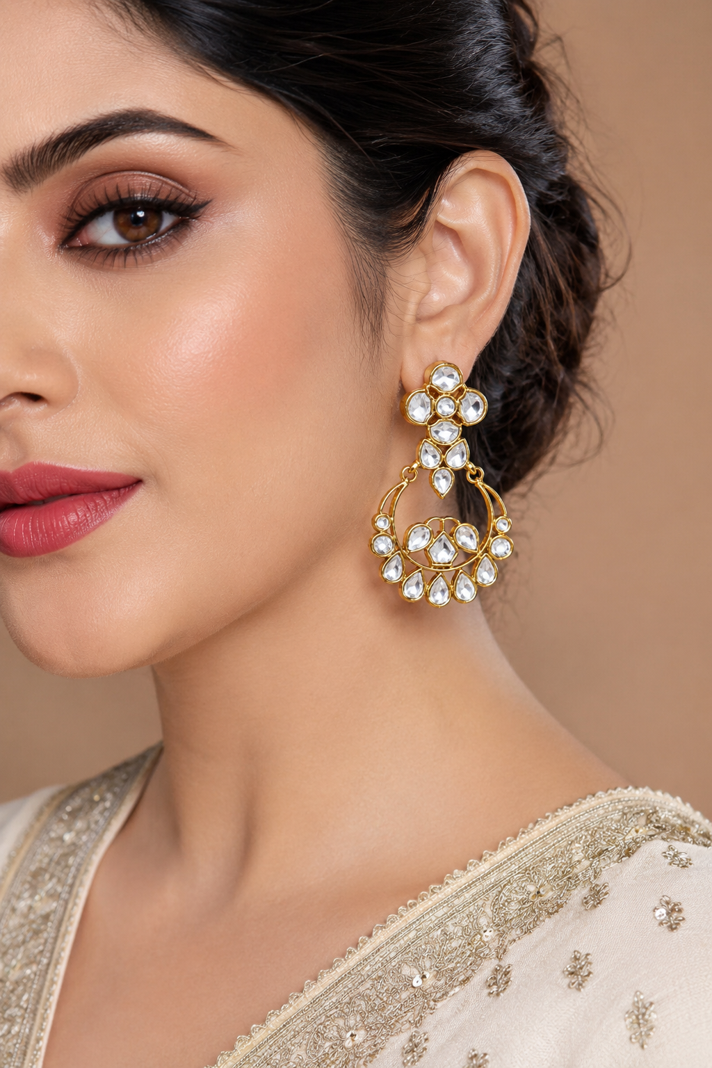 Mehendi Polish Kundan Chandbali