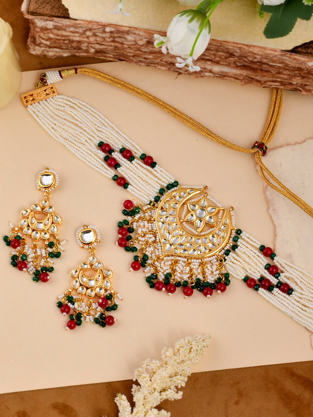 Pure Splendor Kundan Necklace set