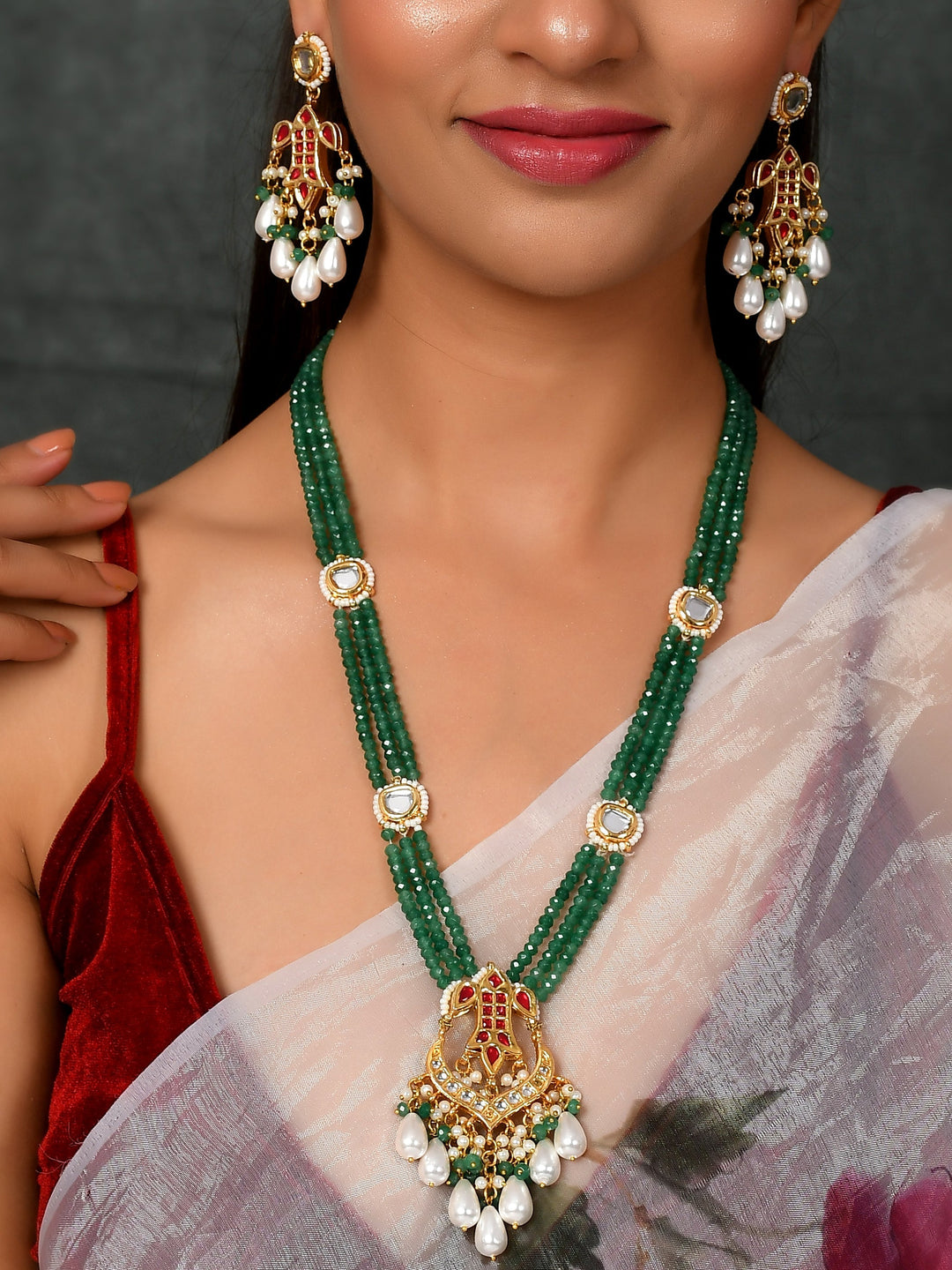 Regal Kundan Long Strand set