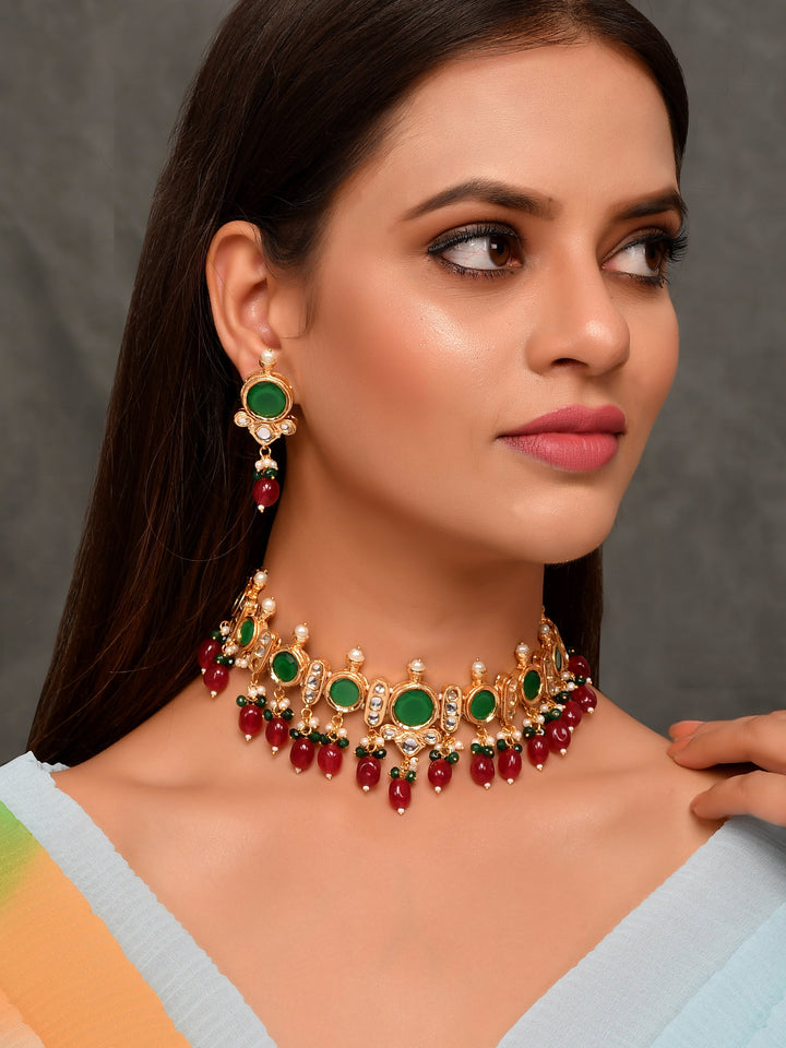 Dastoor Green Kundan Studded Jewellery Set