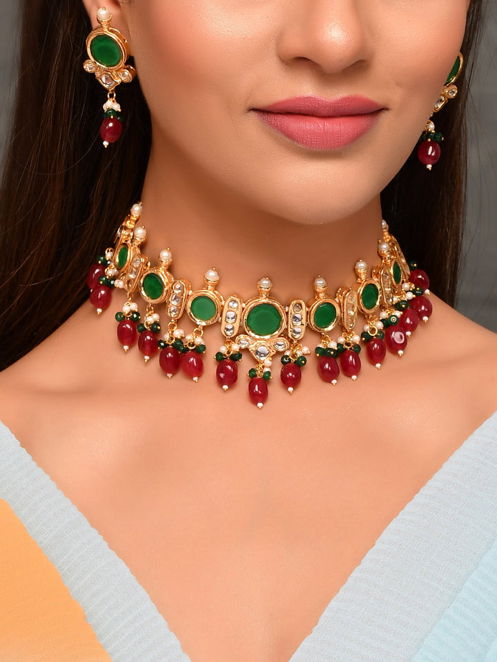 Dastoor Green Kundan Studded Jewellery Set
