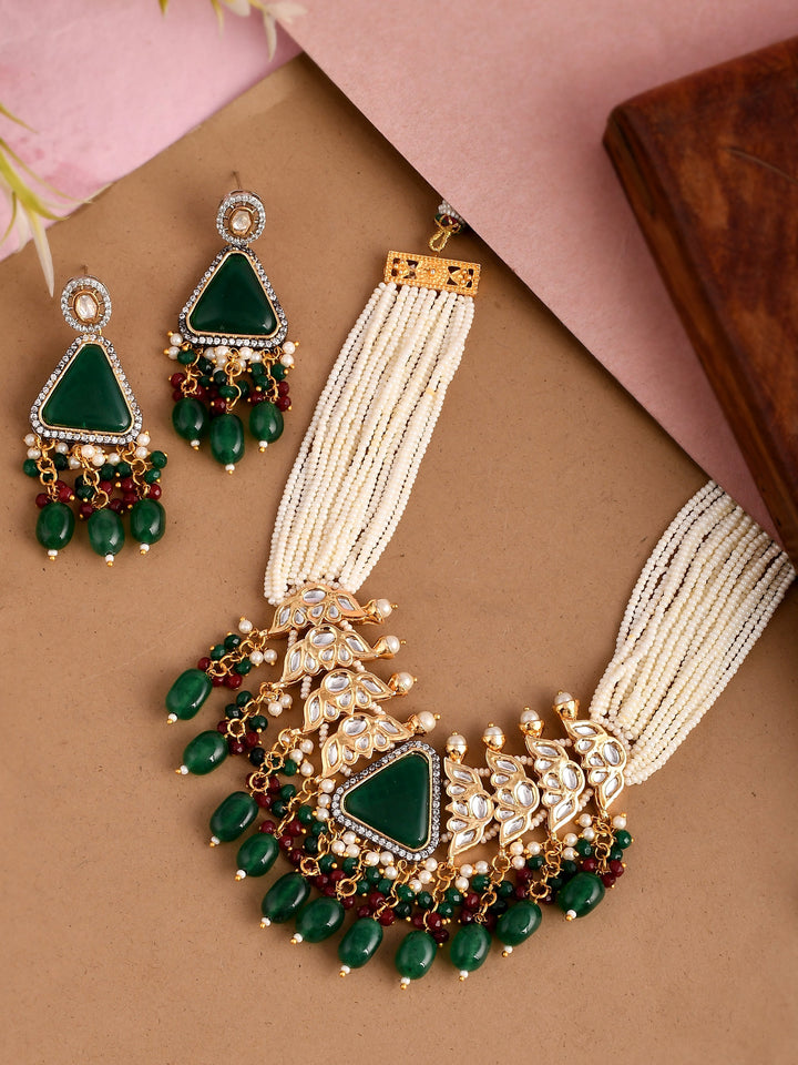 Green Kundan-Studded  Beaded Jewellery Set