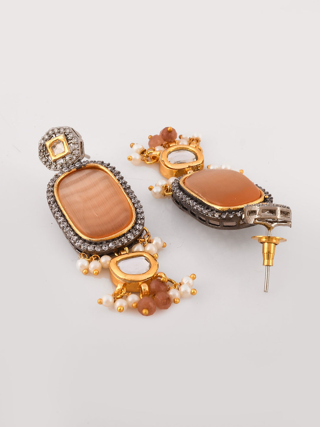 Dastoor Gold-Toned Kundan Studded Jewellery Set