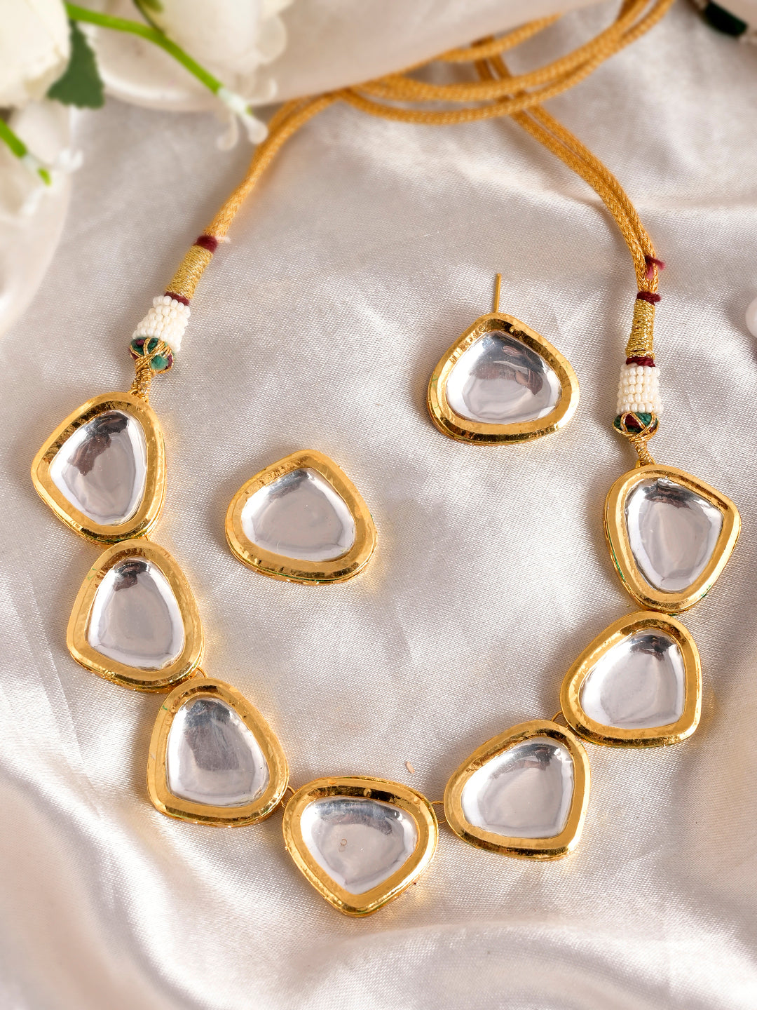 Gold-Plated White Kundan Jewellery Set