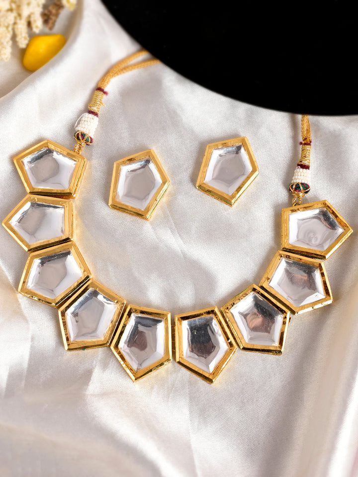 Dastoor Gold-Plated White Kundan Jewellery Set