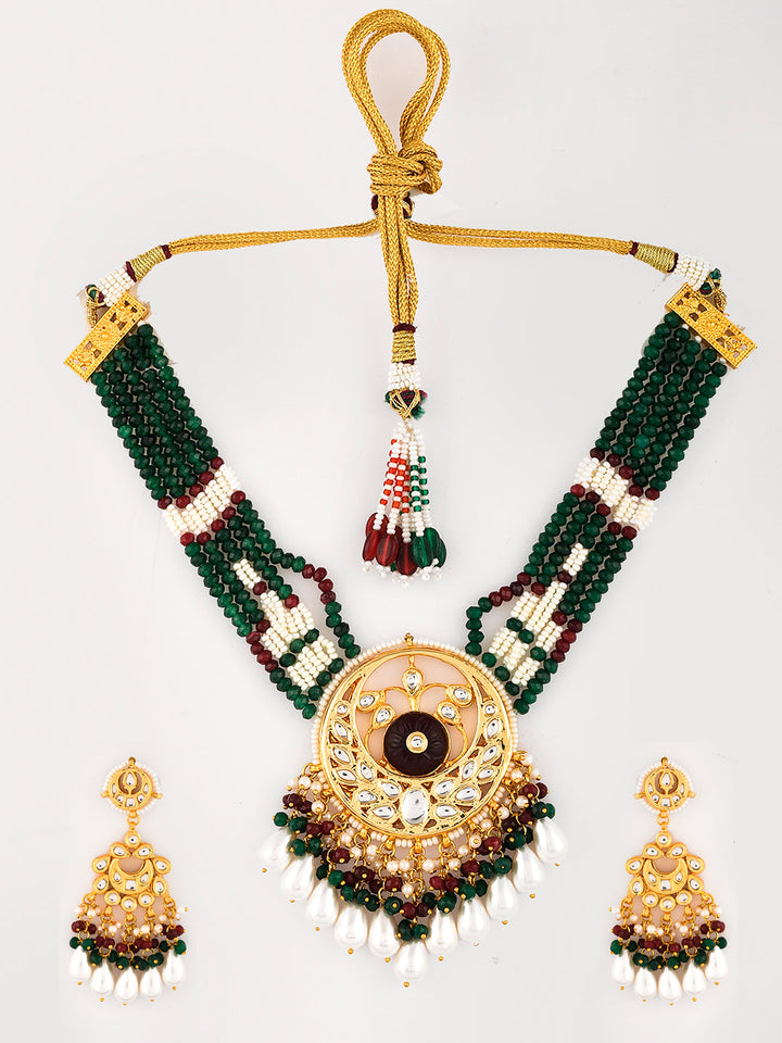 Elegance Kundan Masterpiece Necklace Set