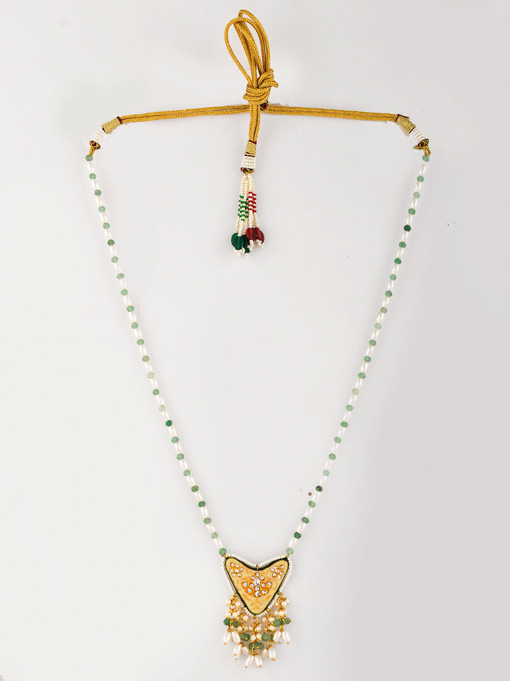 Gilded Glamour Kundan Necklace Set