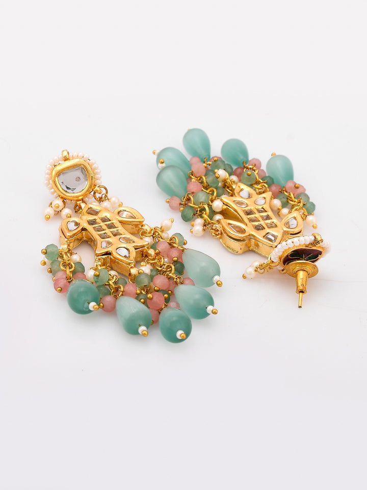 Graceful Neck Adornments Necklace Set