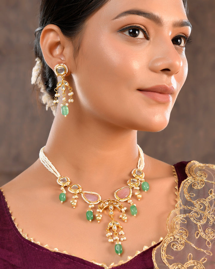 Desiner Necklce