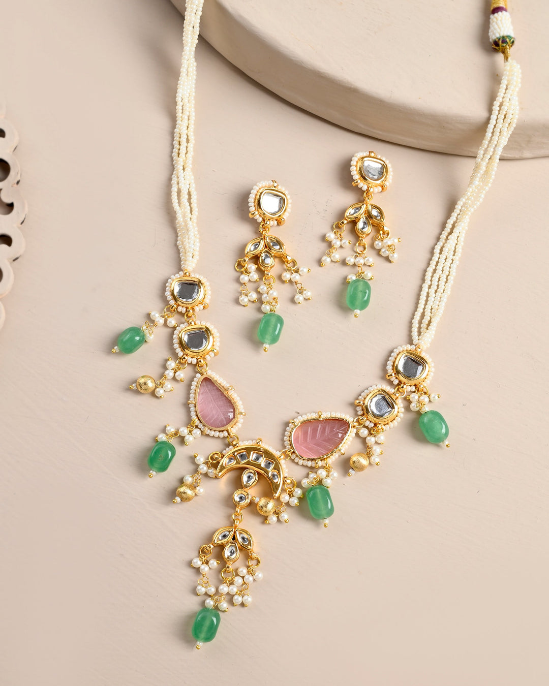 Desiner Necklce