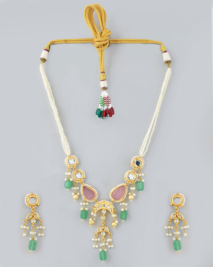 Desiner Necklce