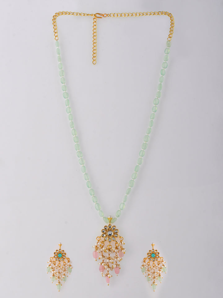 Kundan Queen's Delight Mint Necklace Set