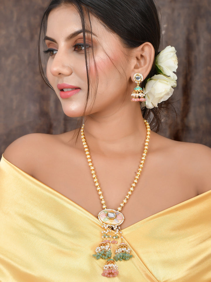 Classic kundan Meenakari Perfection