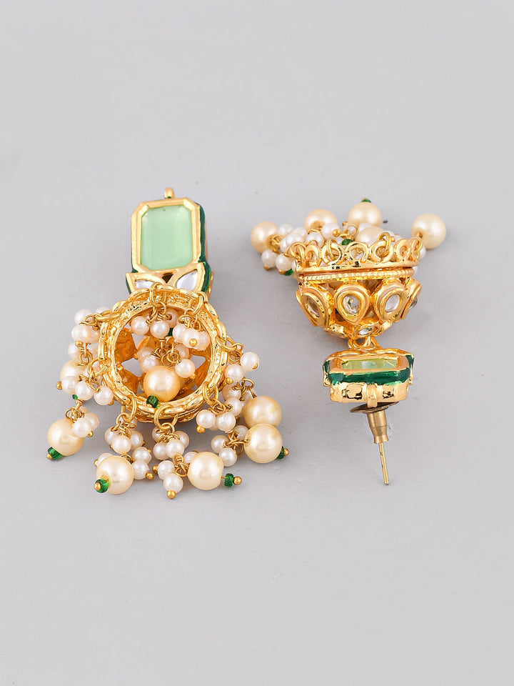 Elegant Artisanal Adornments