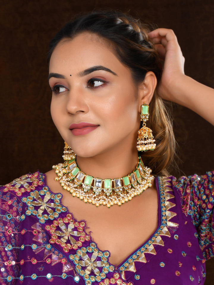 Elegant Artisanal Adornments