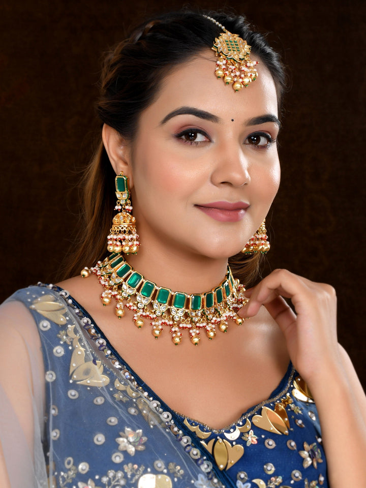 Exquisite Royal Filigree