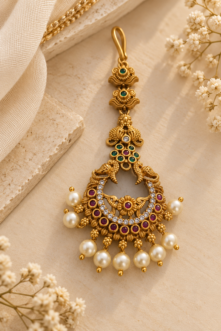 Antique Crescent Pearl Maang Tikka