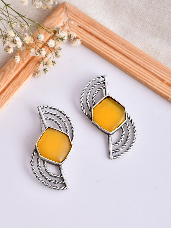 Nomadic Nuance Earring