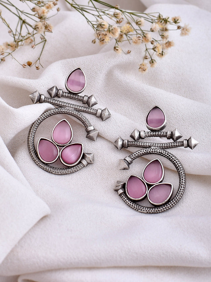 Whispering Wisteria Earring