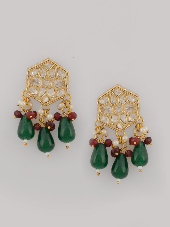 Dastoor Women Gold-Plated Red Kundan-Studded Jewellery Set