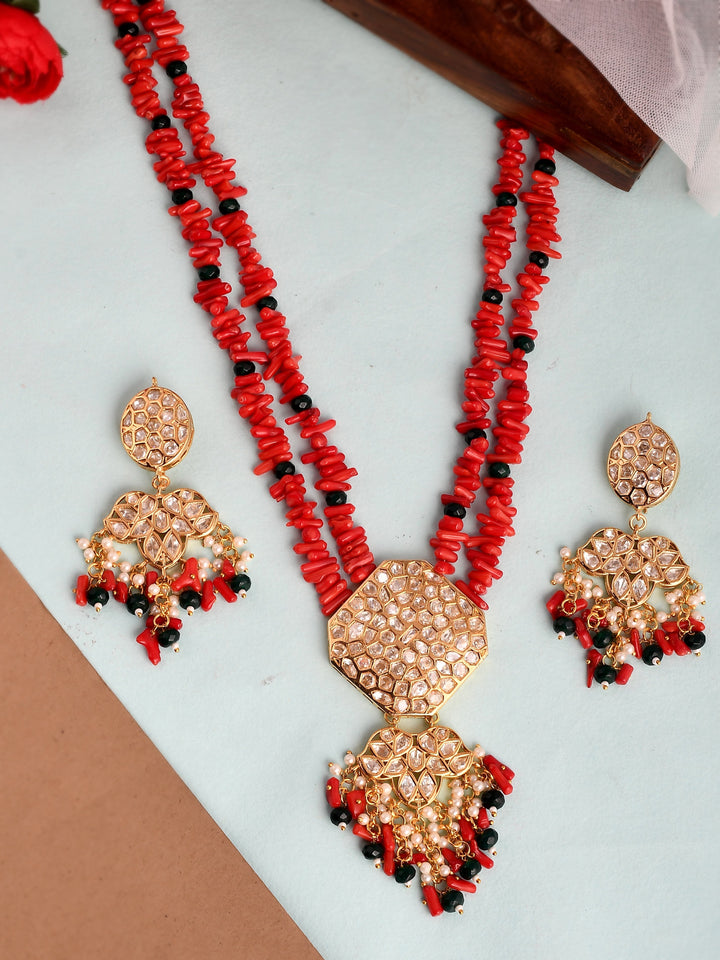 Dastoor Gold-Plated Red  White Kundan-Studded  Beaded Jewellery Set