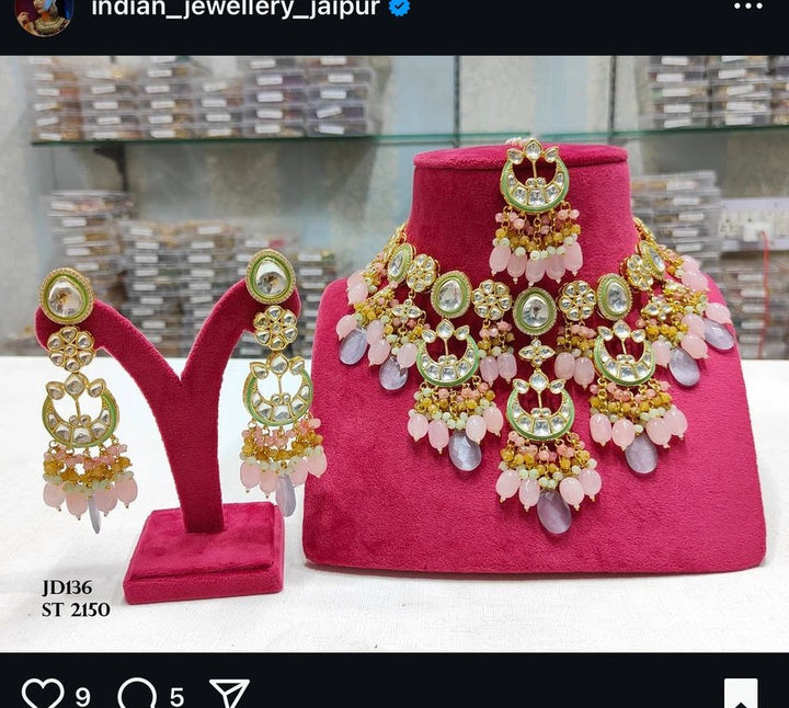 BRIDAL NECKLACE  WITH PASSA