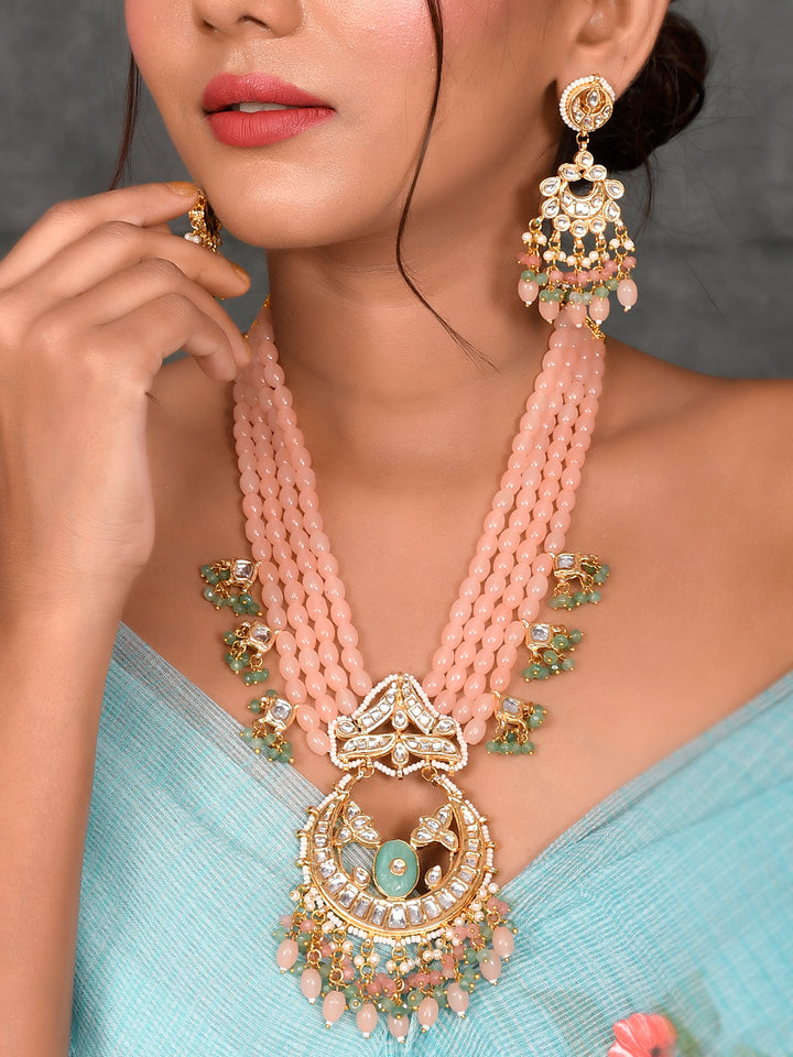 Dastoor Kundan Carvin Stone Necklace Set