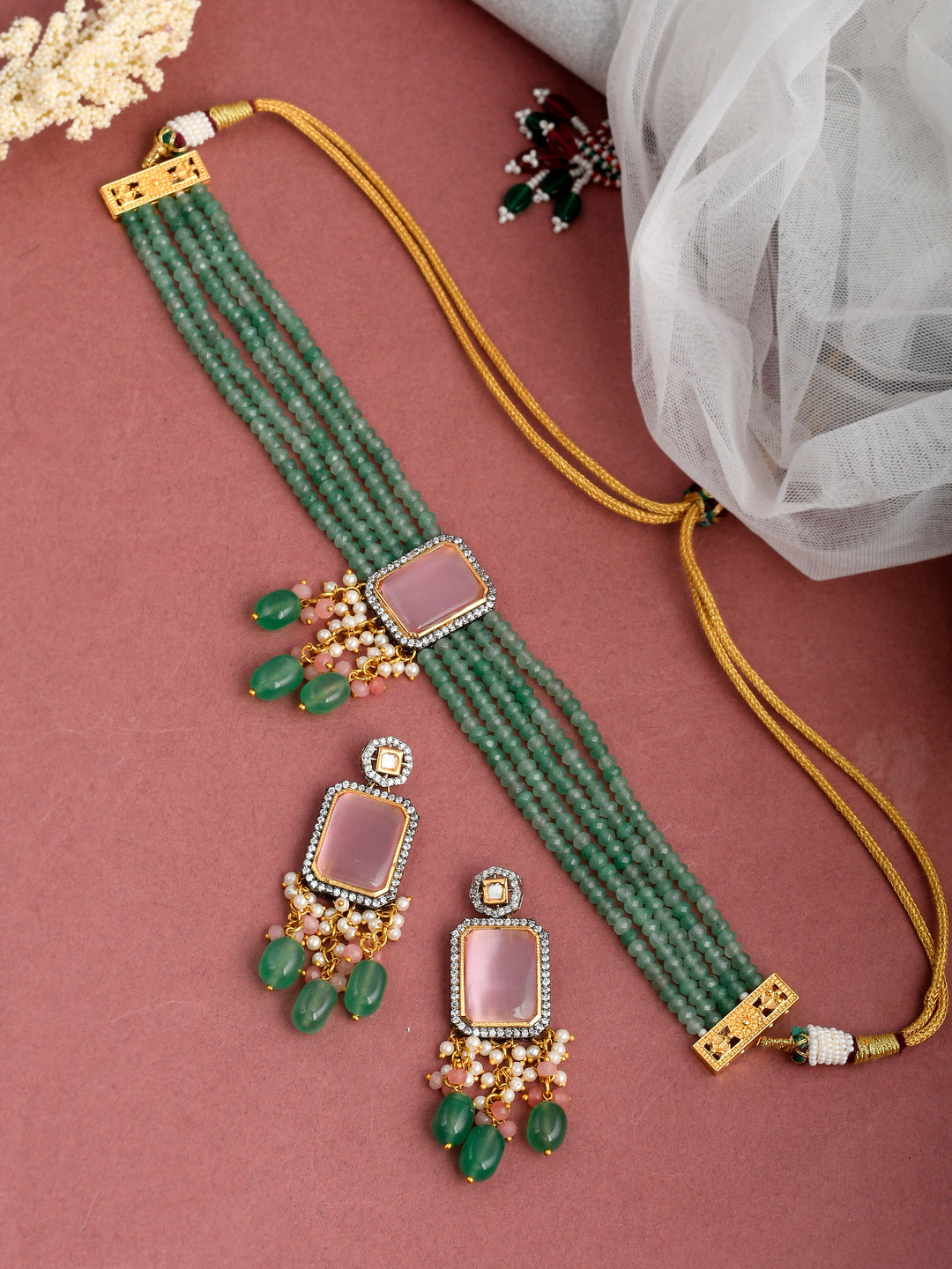 Gilded Grace Kundan Choker necklace set