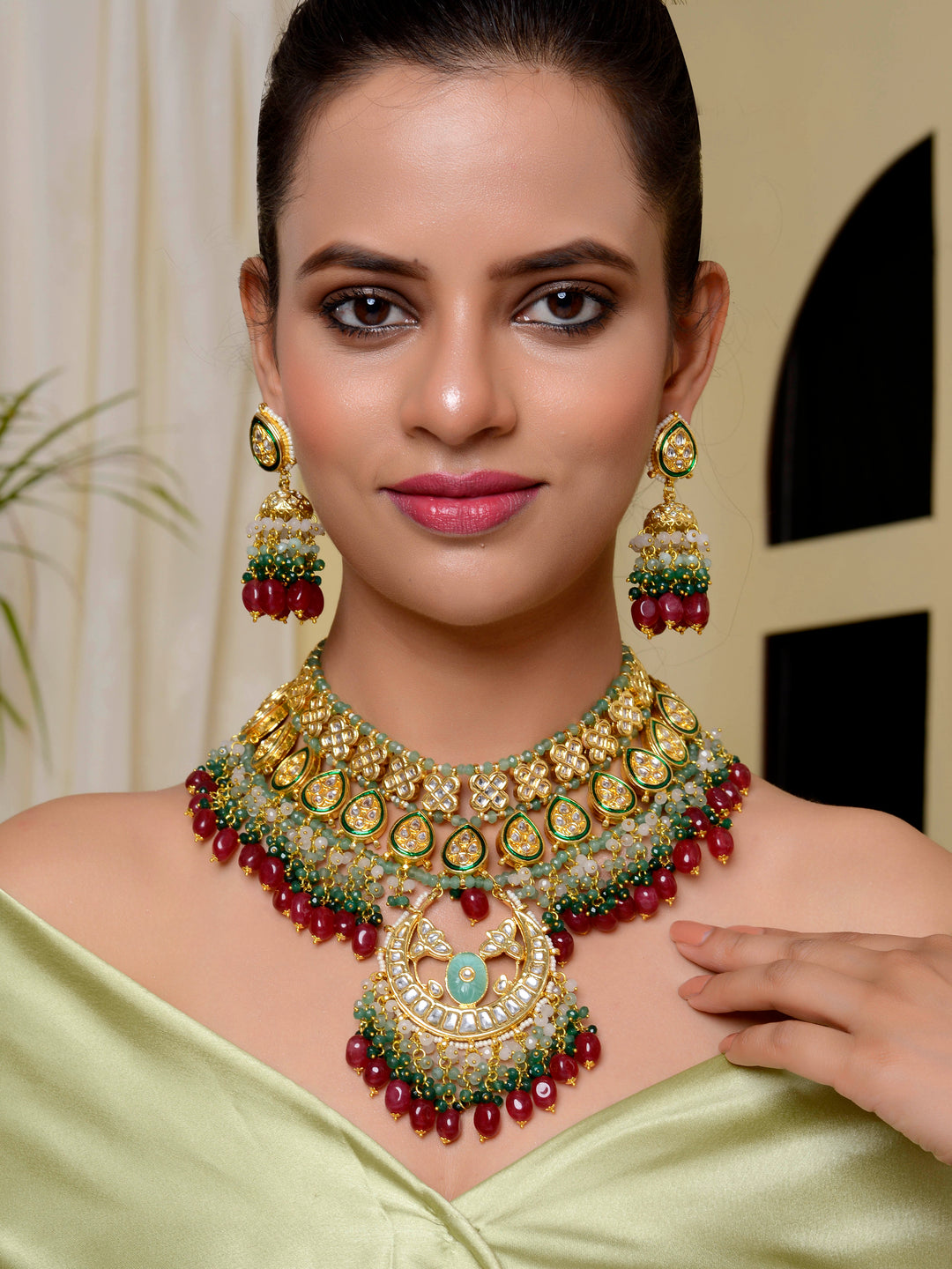 Dastoor Gold-Plated Red  White Kundan Studded Pearl Beaded Necklace Set